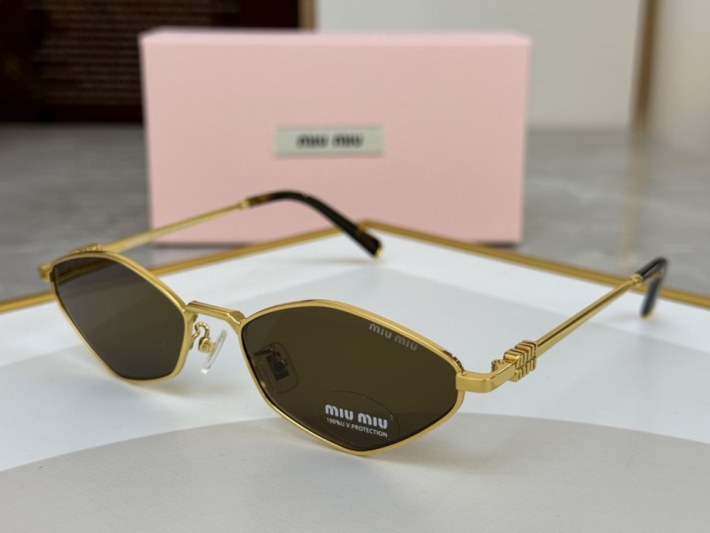 Miu miu Sunglasses